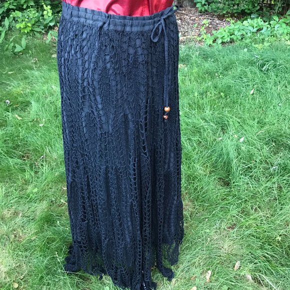 Mix Nouveau Dresses & Skirts - Vintage Black crochet Maxi Skirt
